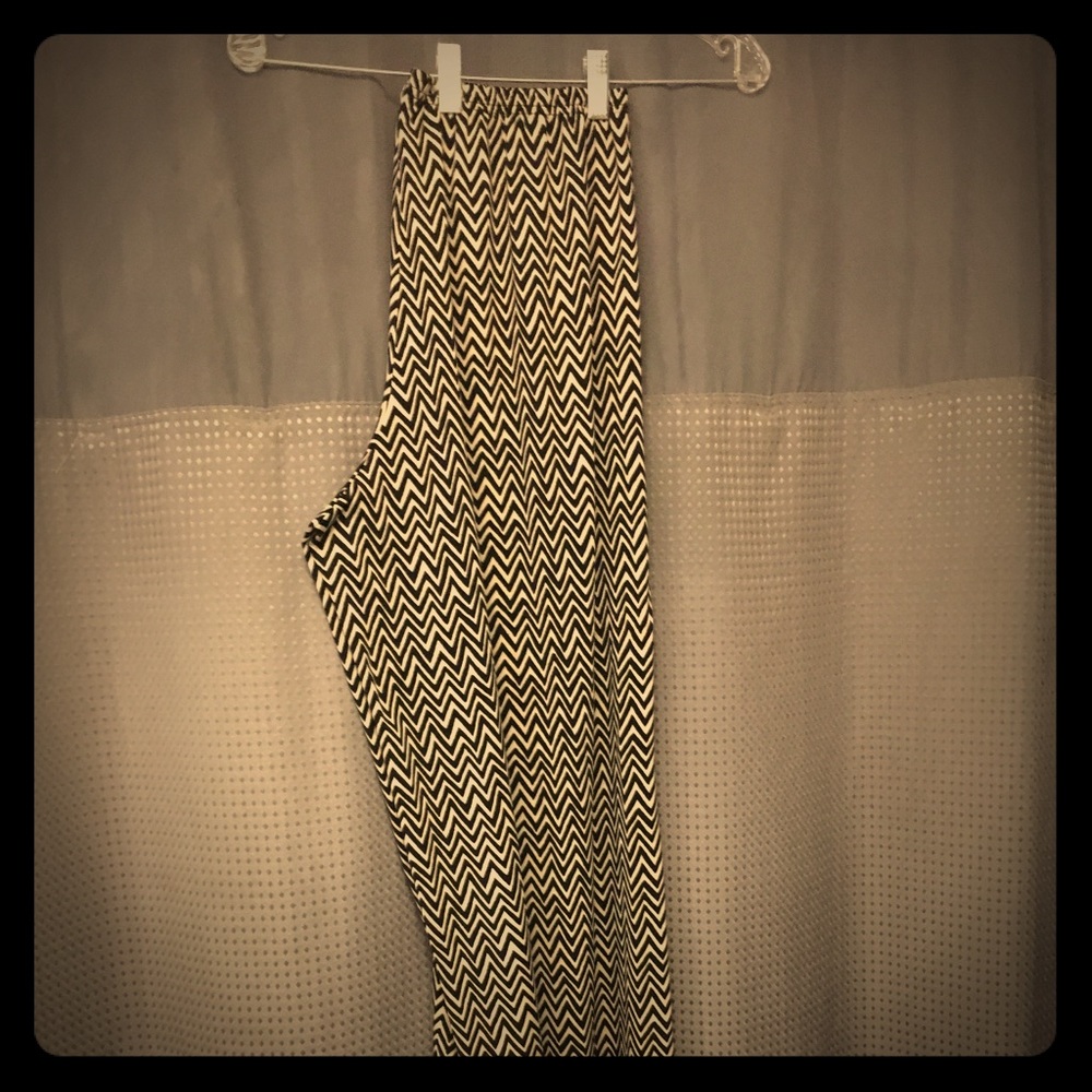 Cream and black wide leg palazzo pants